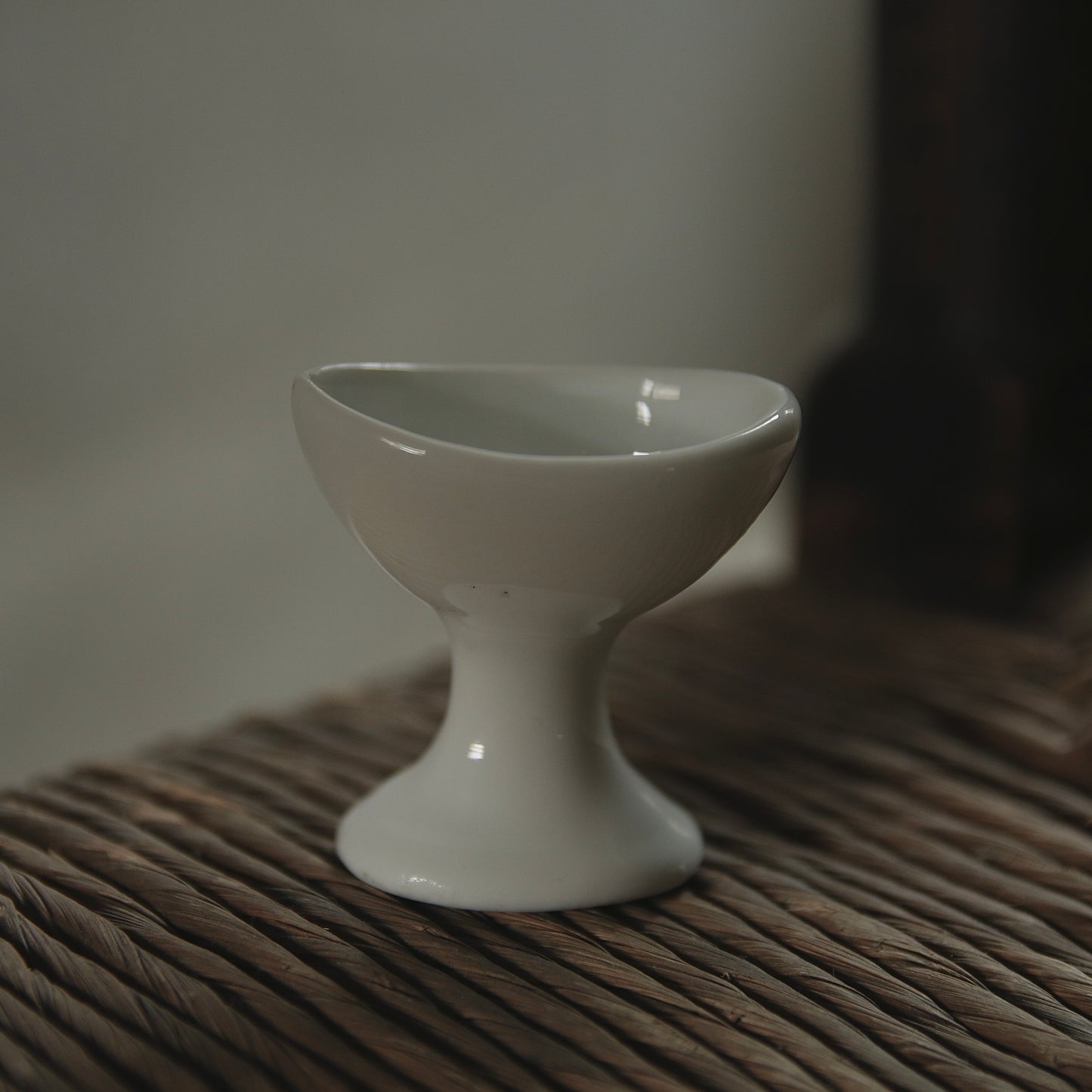 Eye wash cup