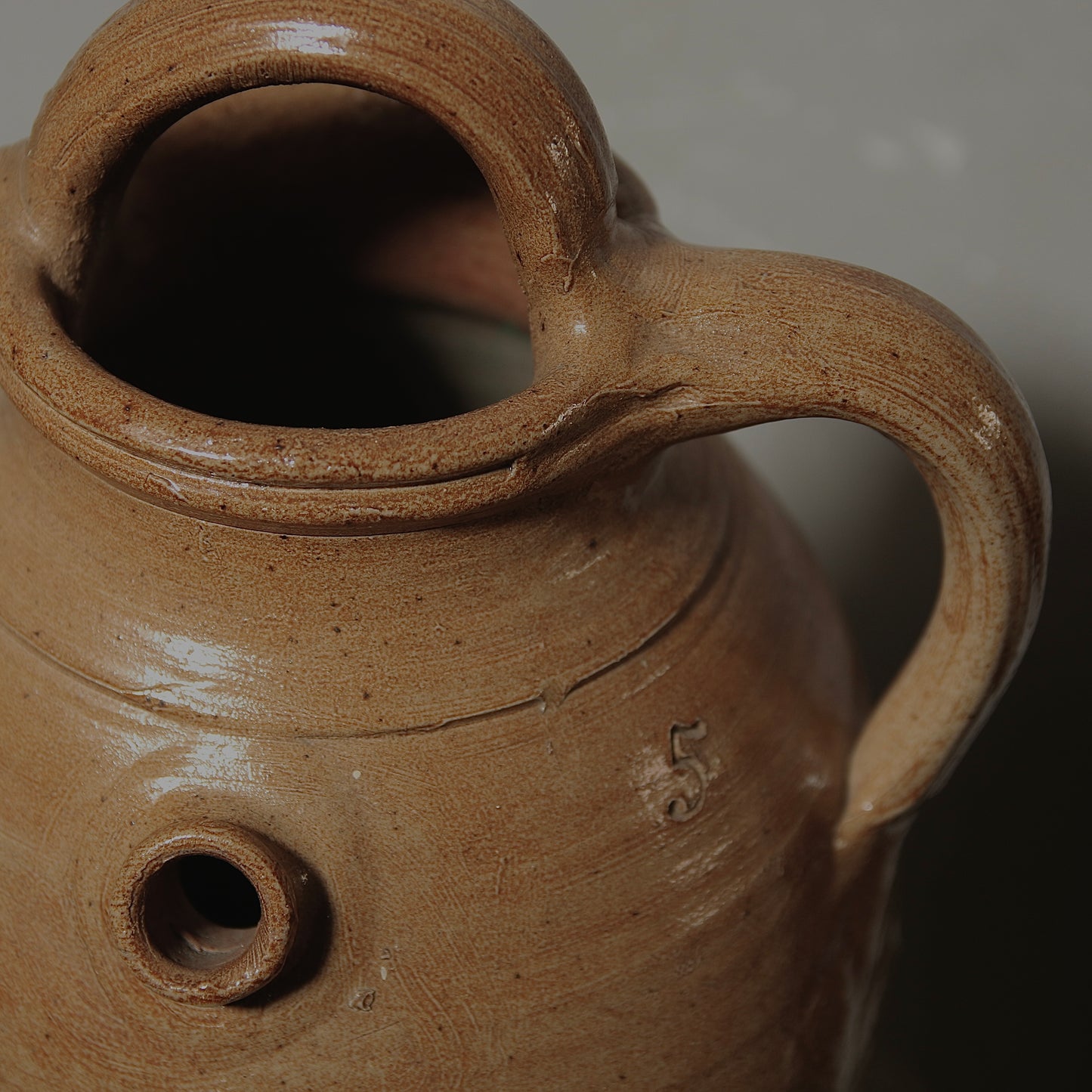 olive oil pot