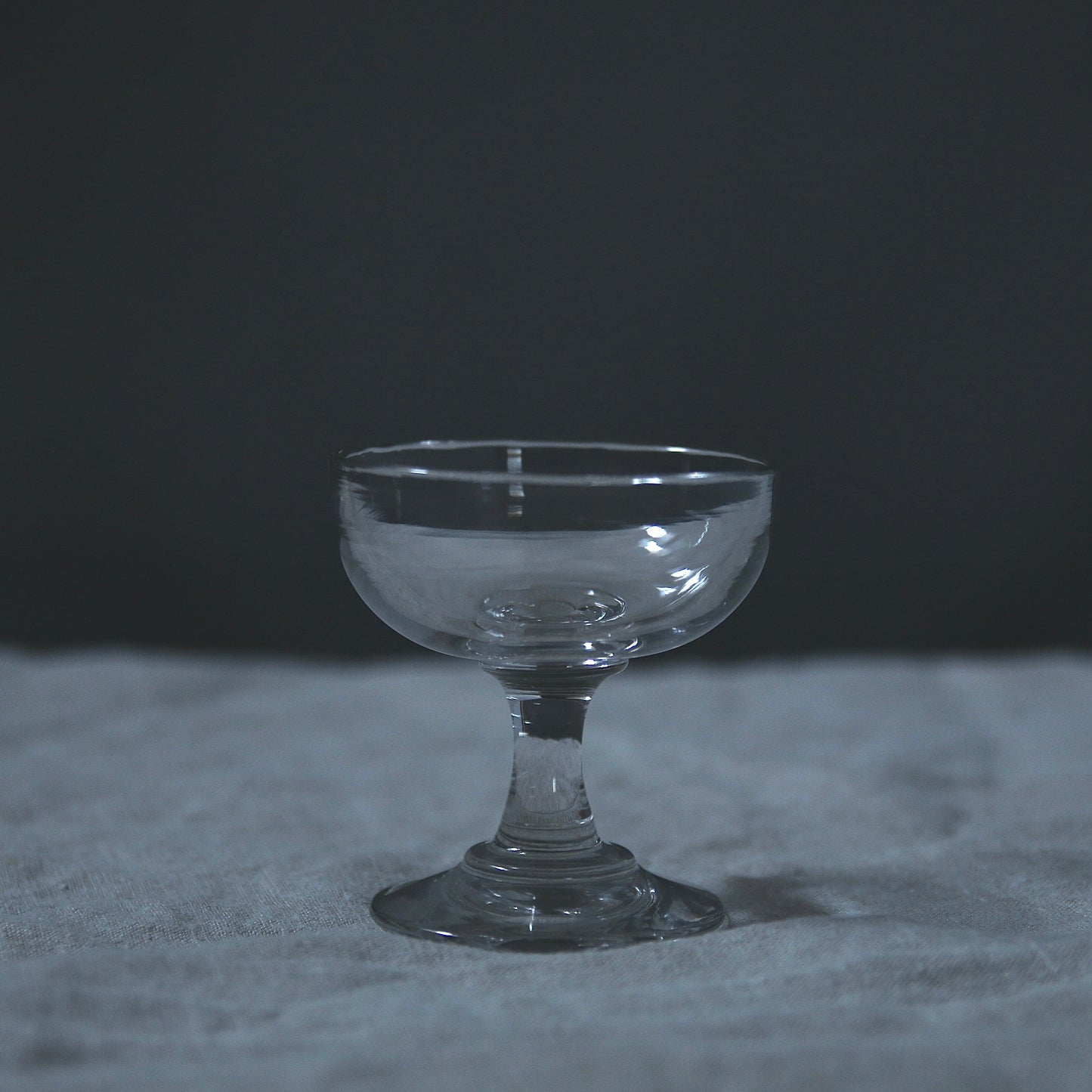 Coupe glass