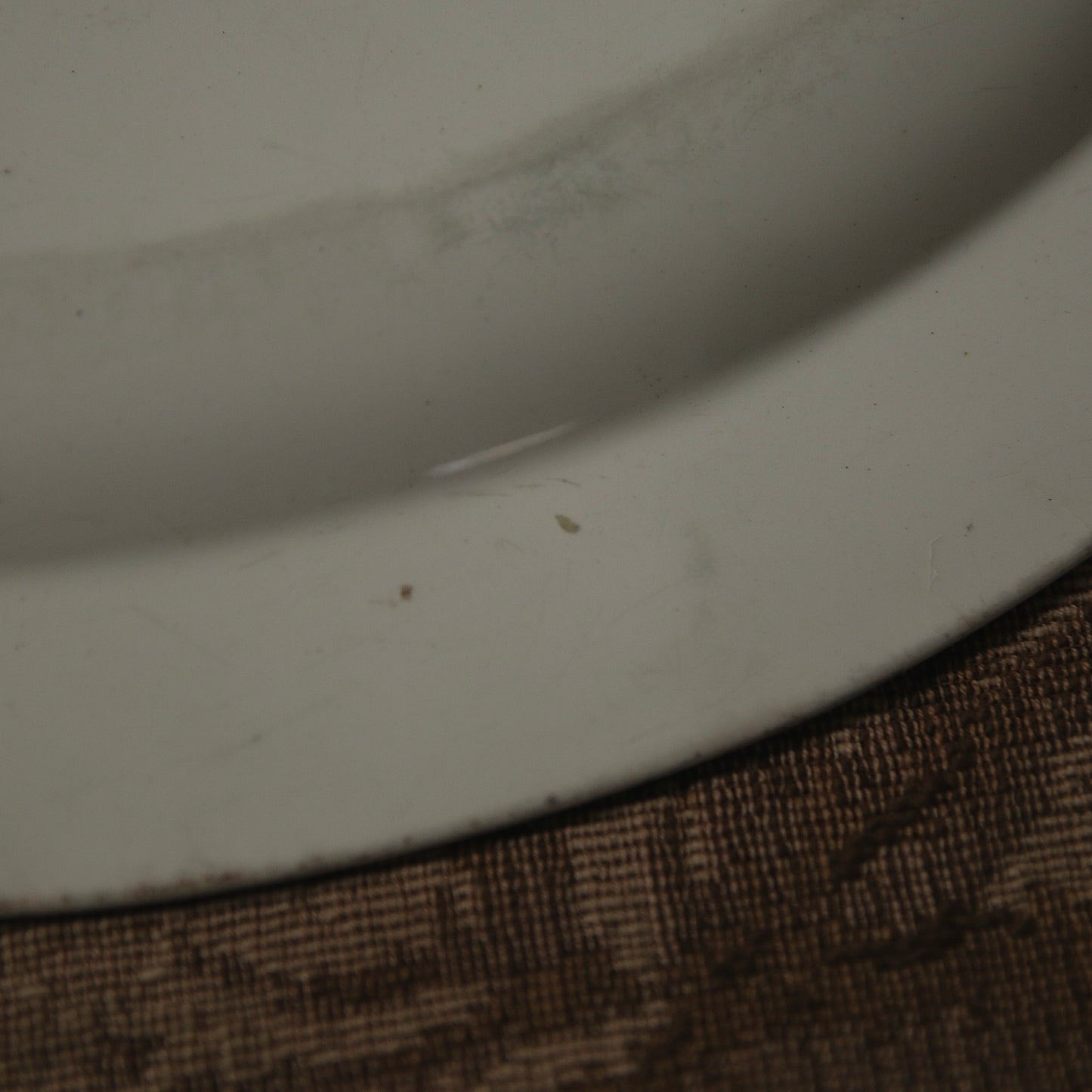 Oval plate