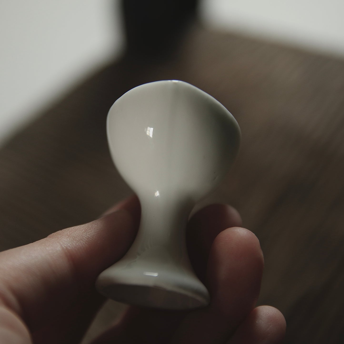 Eye wash cup