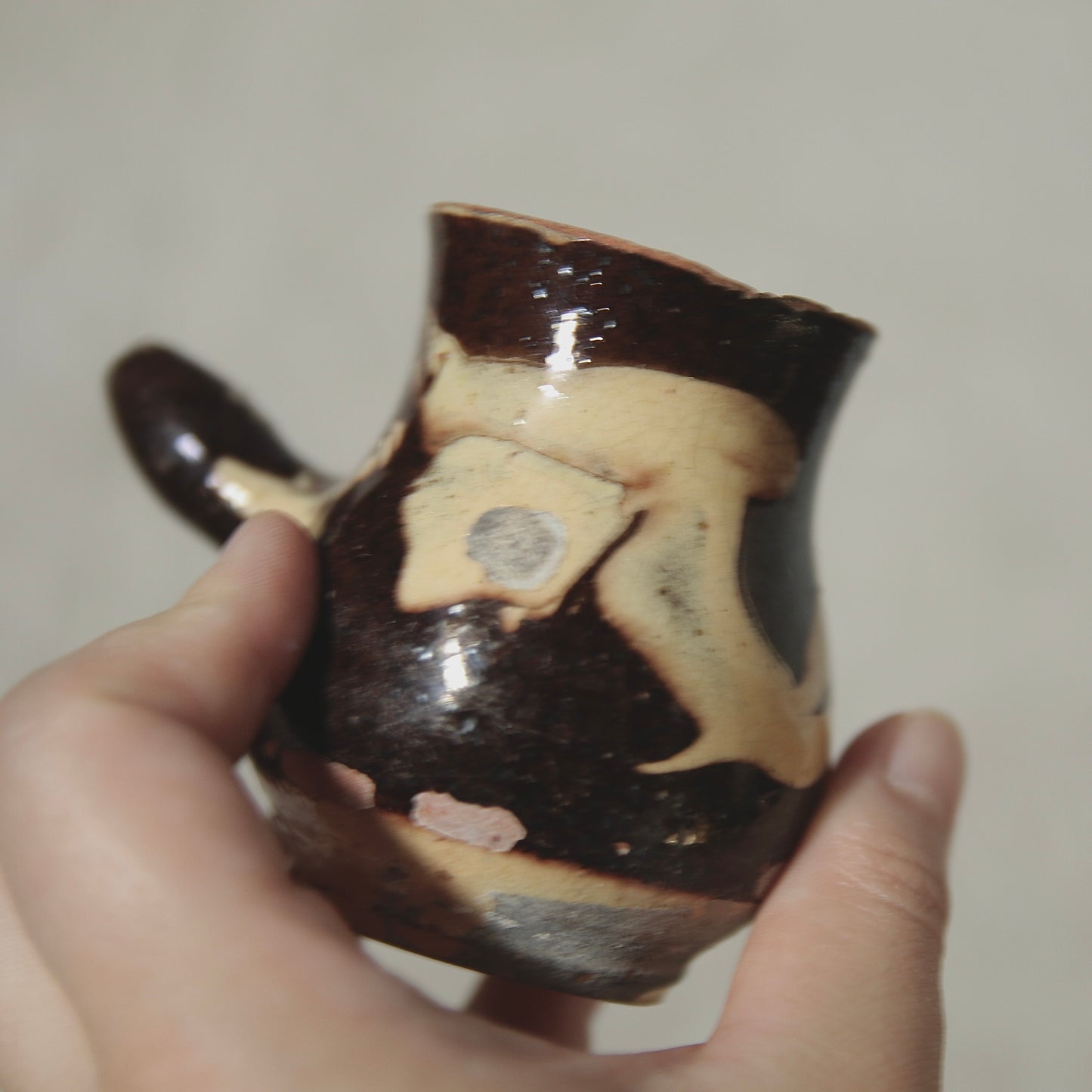 Milk pot