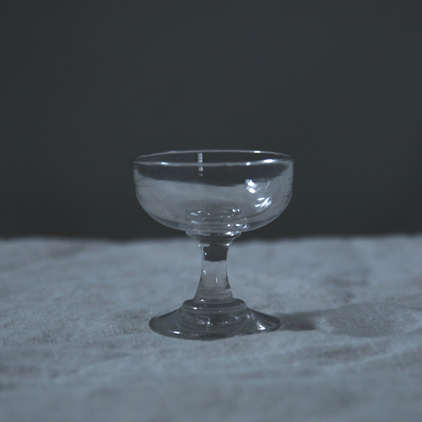 Coupe glass