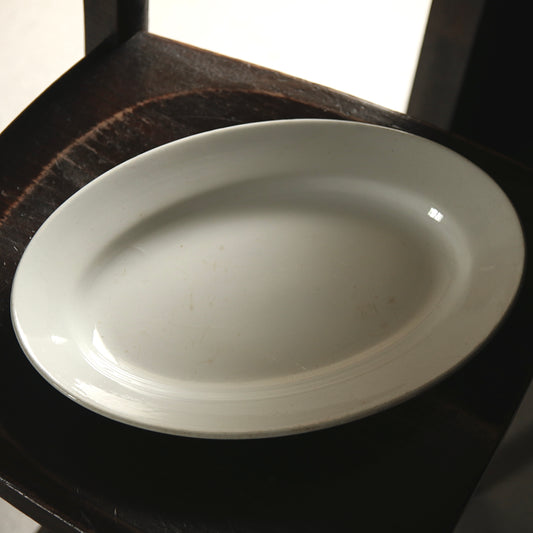 oval plate