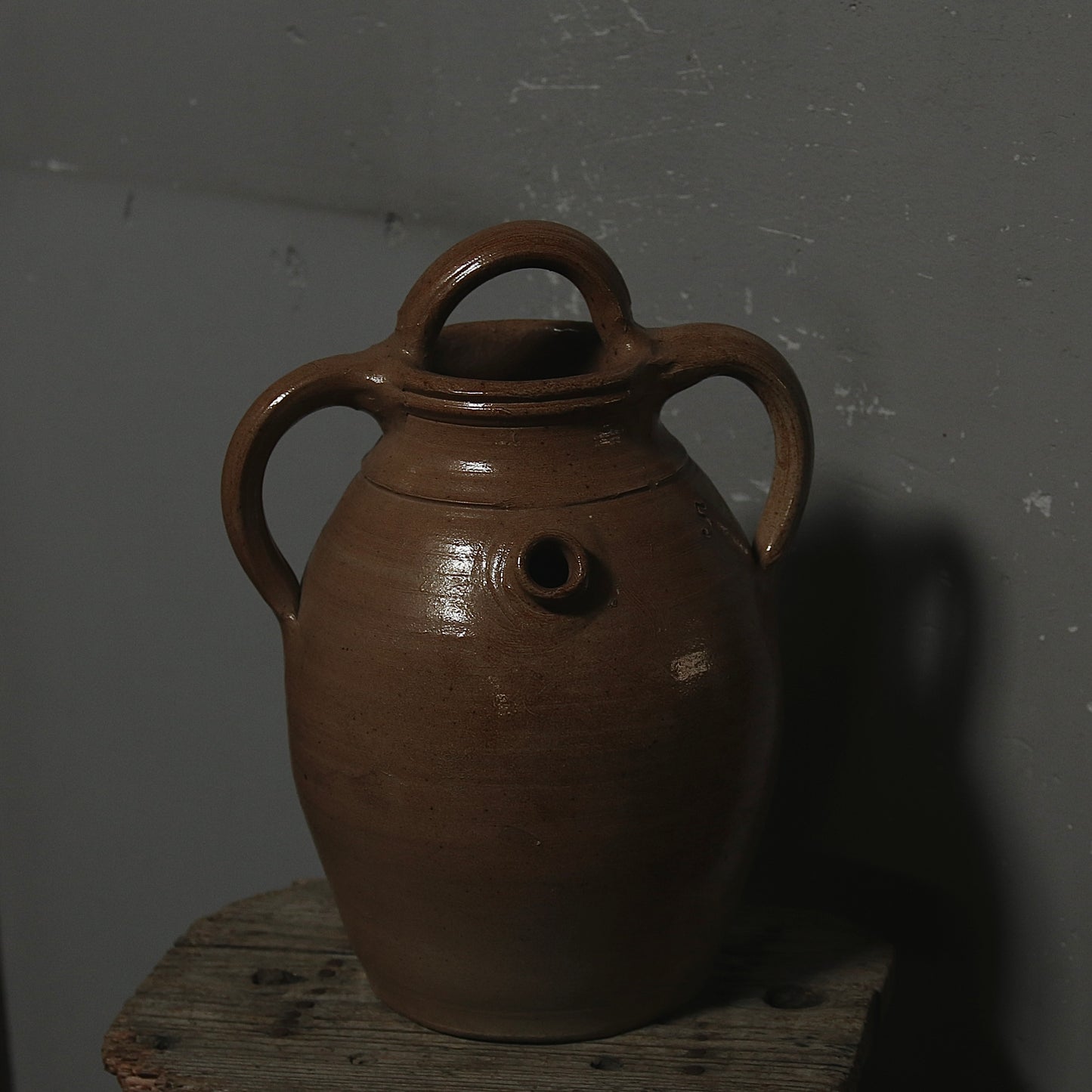 olive oil pot