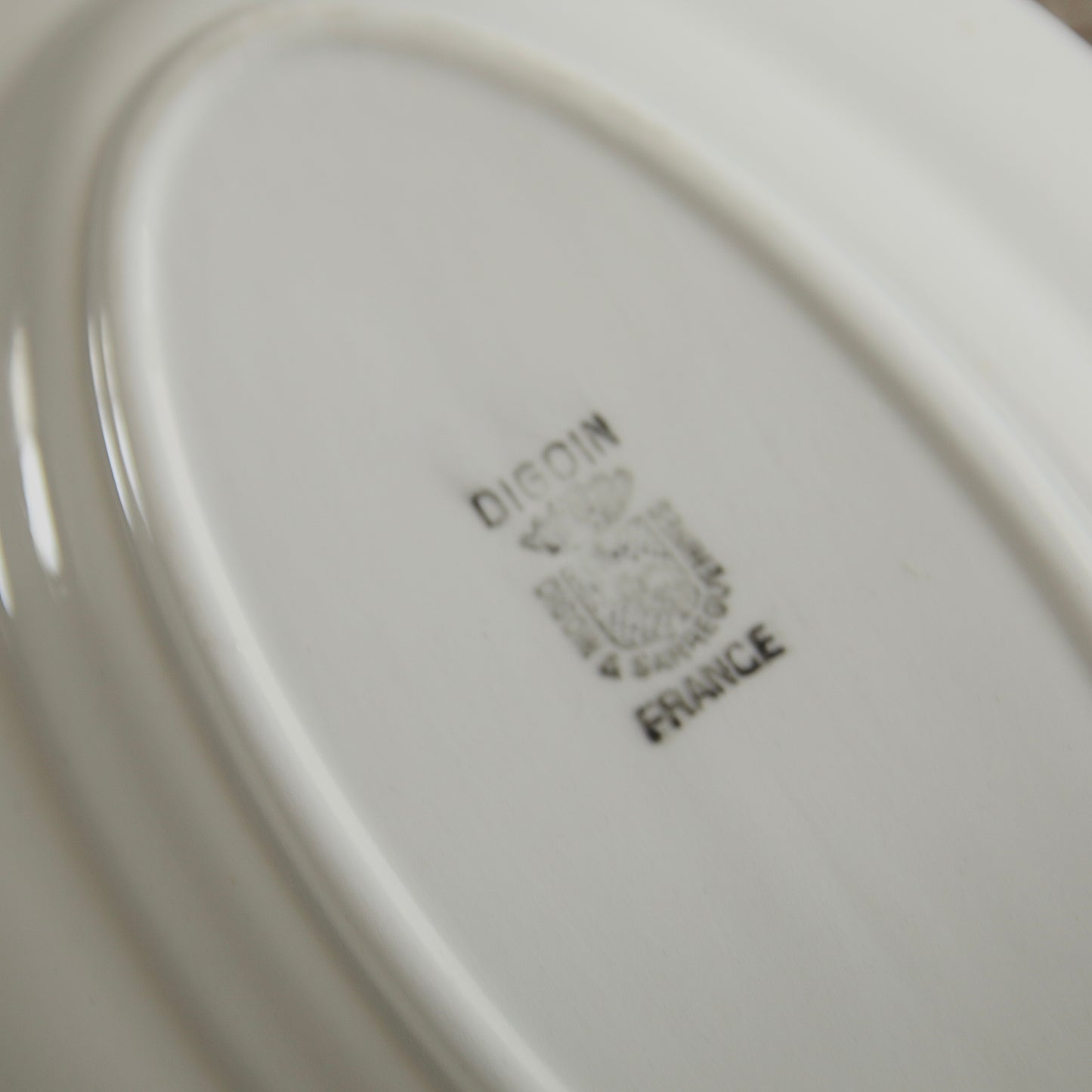 Oval plate