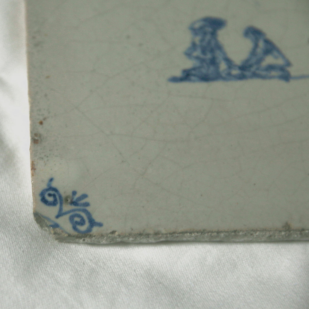 Delft Tile B