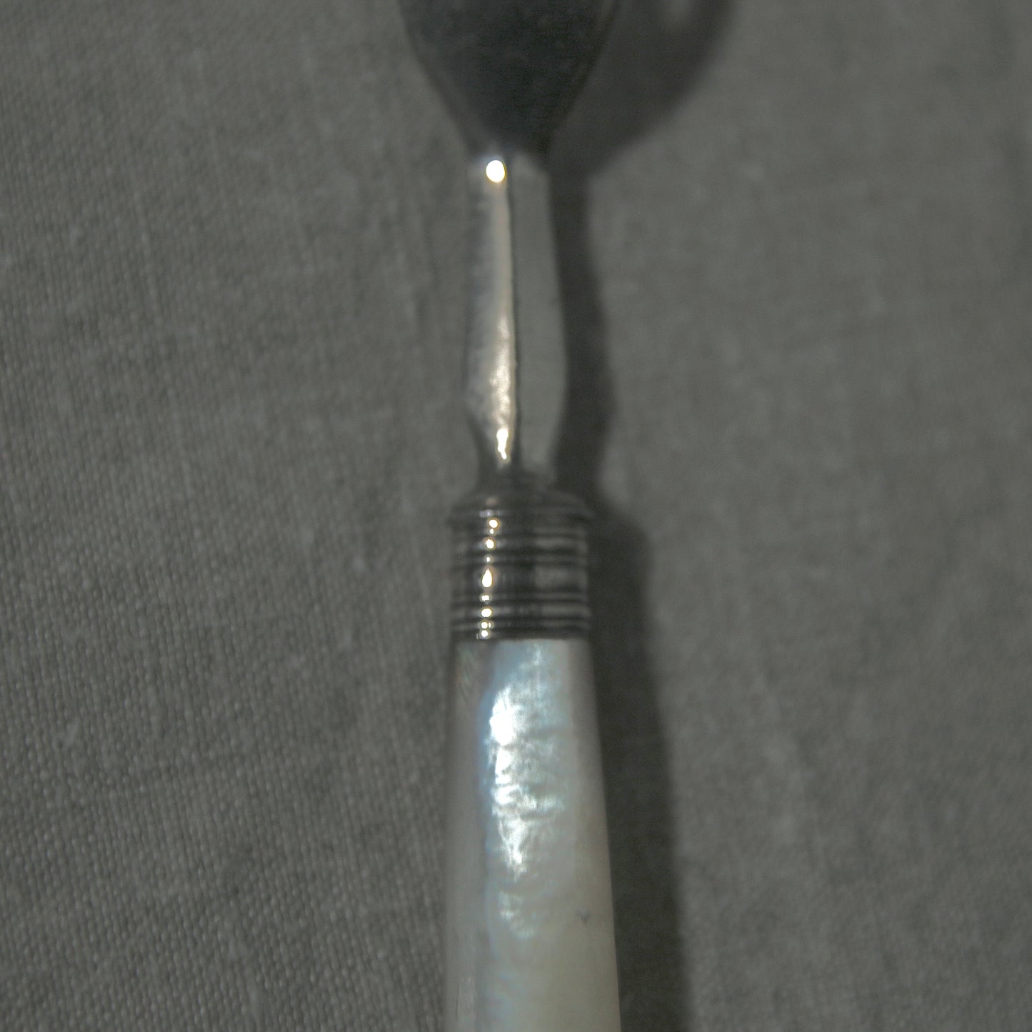 Mother of pearl dessert fork C