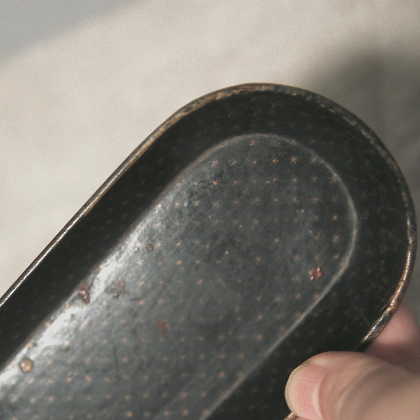 Papier mâché oval Tray