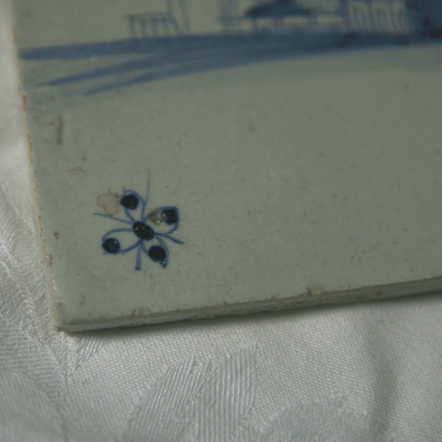 Delft Tile D