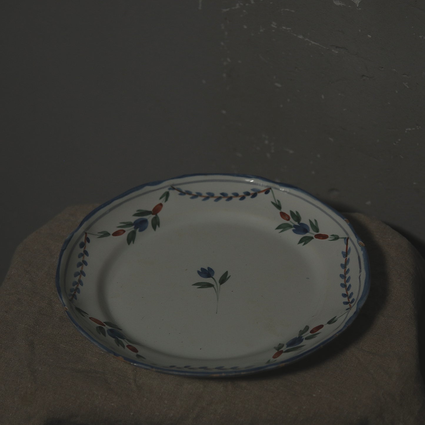 Dinner plate